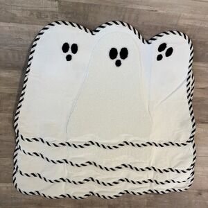 Cupcakes & Cashmere White Black Ghost Halloween 4 Placemats 20"x14"‎ NWOT